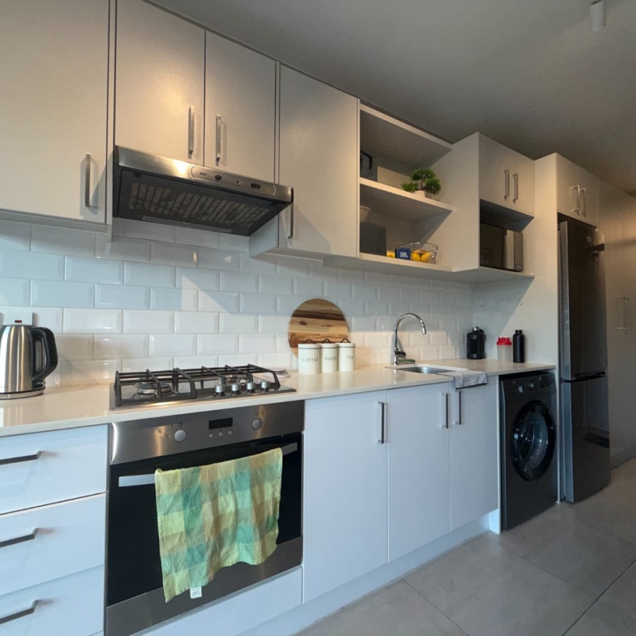  Bedroom Property for Sale in Table View Western Cape